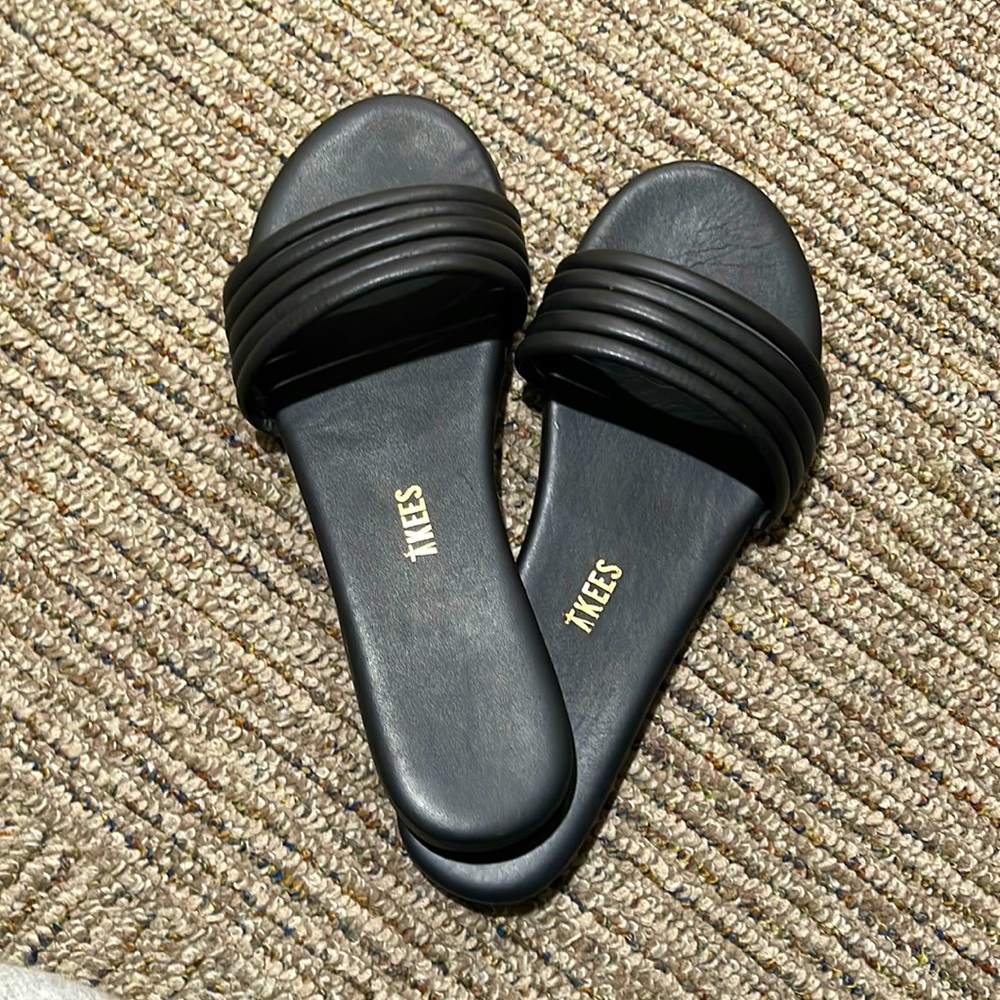 Tkees Sandals
